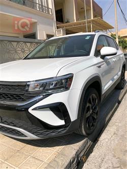 Volkswagen Taos